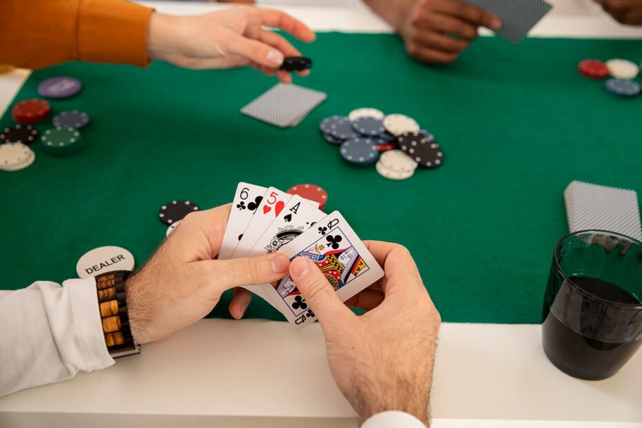 Tilt', 'bolha', 'call'. Conheça alguns termos do poker para não virar o  'fish' da mesa - ESPN