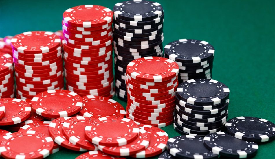 Dicas para melhorar rápido o seu jogo no poker