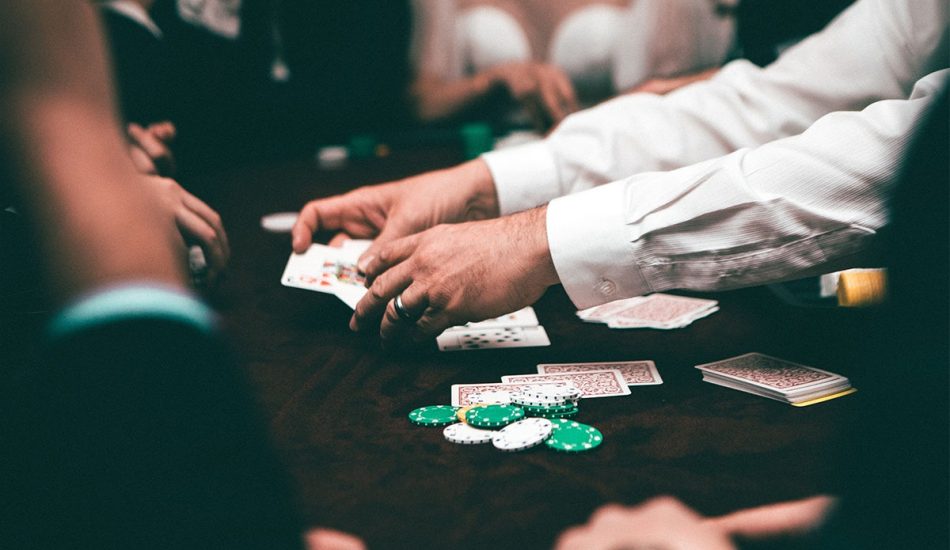 Os tipos de apostas no poker