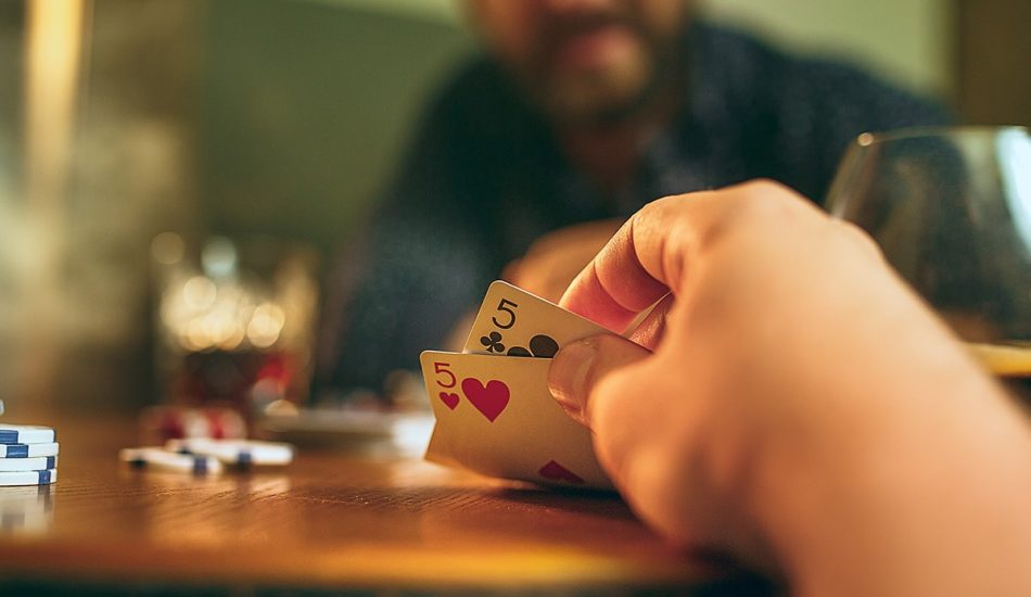 Perfis de jogadores de poker-min